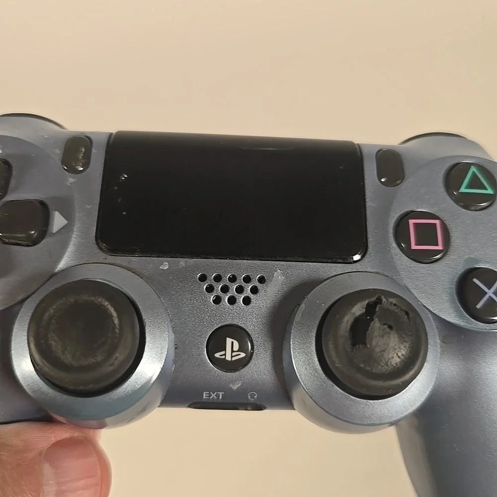2 Sony PlayStation 4 DualShock Wireless Controllers Untested And Some‎ Damage